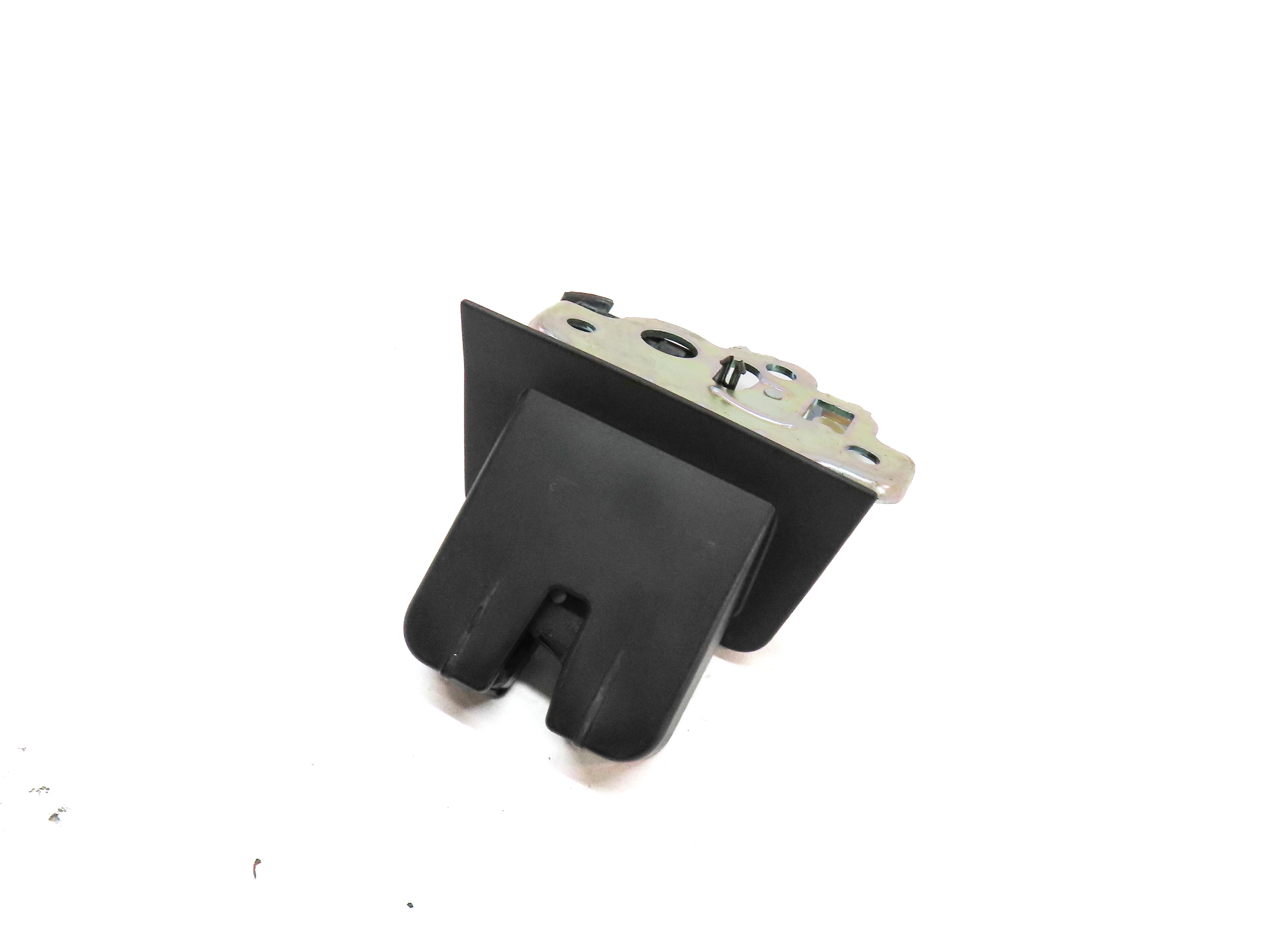 2018 AUDI Q3 (8U) REAR UPPER TRUNK LATCH LIFTGATE LOCK LATCH ACTUATOR — exact item pictured